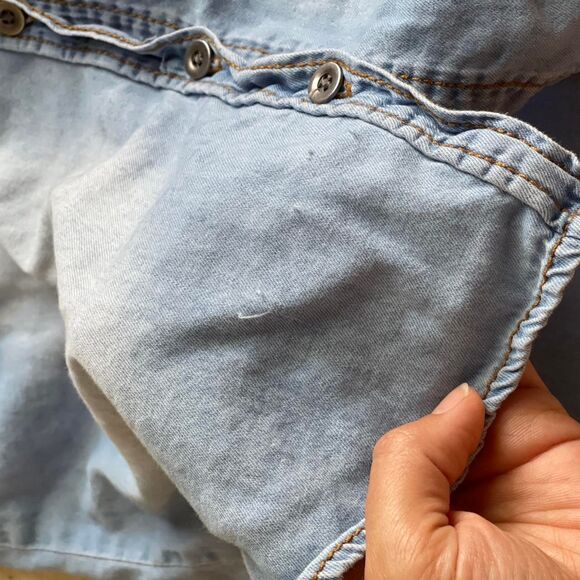 Mudd‎ Studded Denim Punk Sleeveless Button Down Shirt Grunge Western Size S - Picture 8 of 8